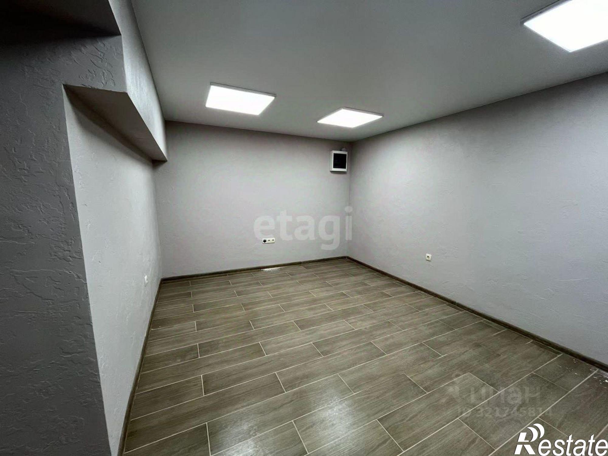 Купить помещение свободного назначения за 7 924 200 рублей на ул Кавказская, 11