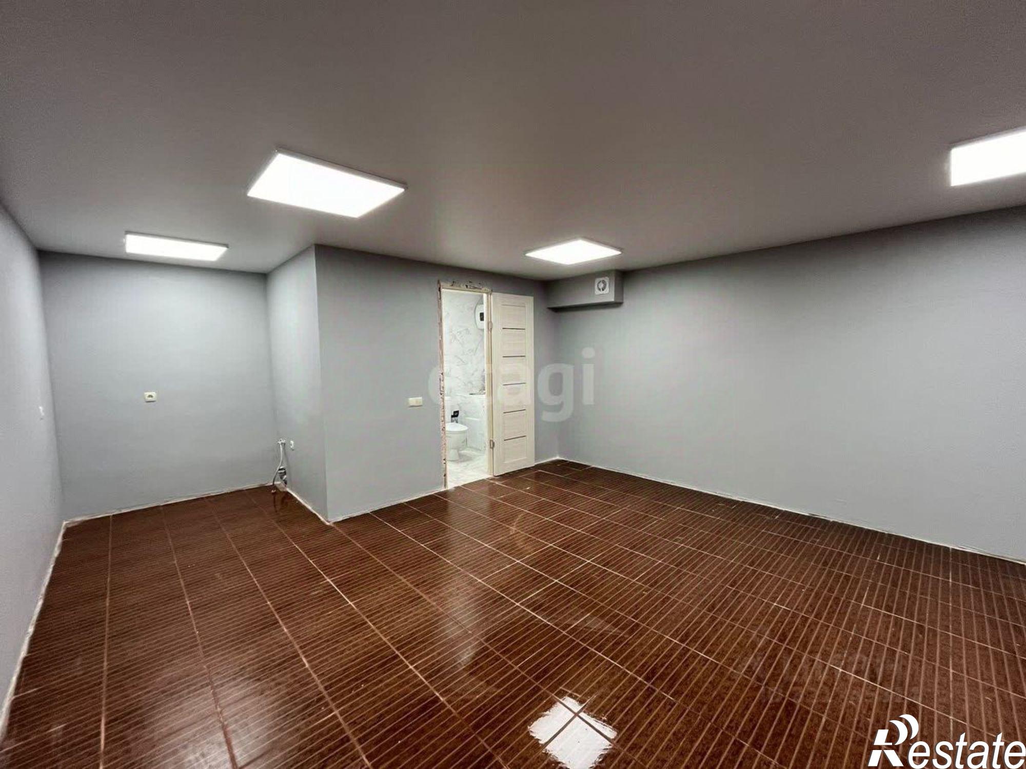 Купить помещение свободного назначения за 7 924 200 рублей на ул Кавказская, 11