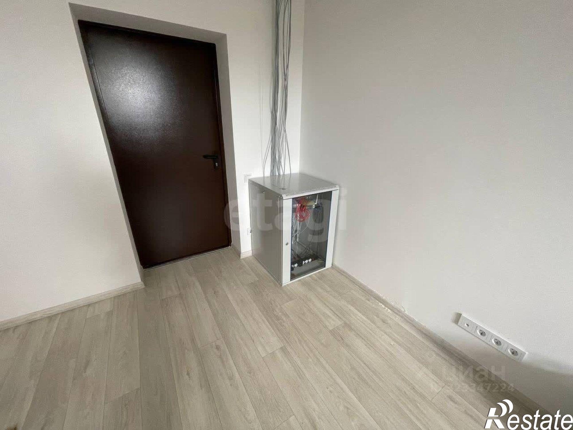 Купить офис, помещение под офис за 3 265 550 рублей на ул Генерала Родионова, 14