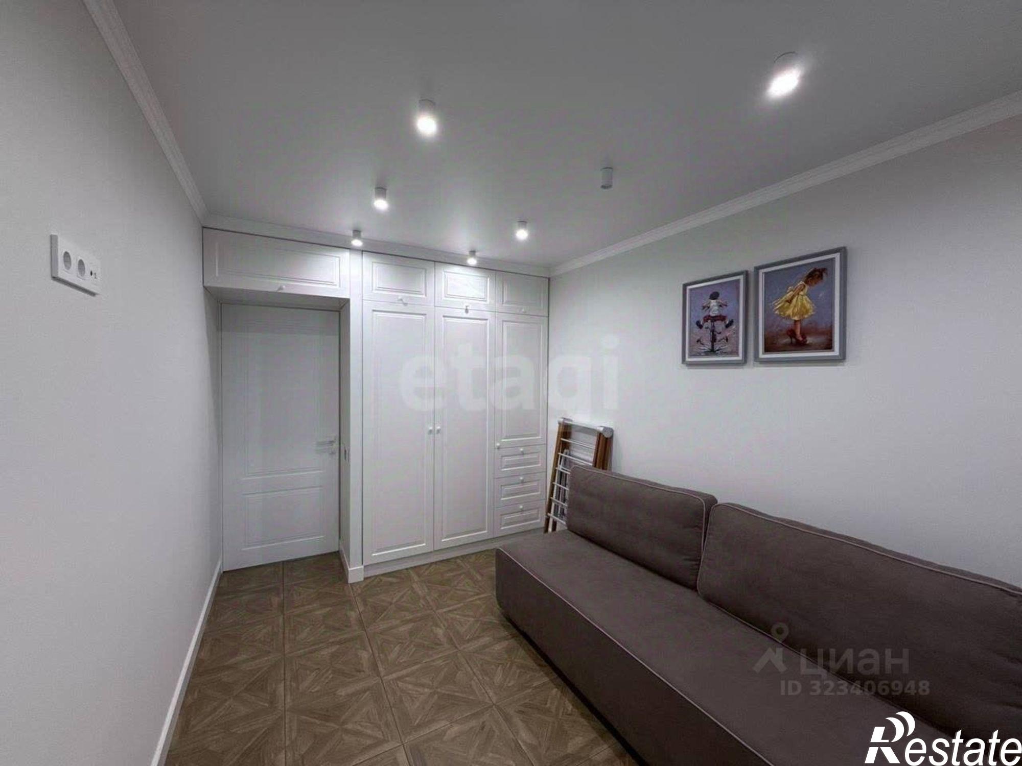 Купить квартиру за 28 500 000 рублей на Севастопольская улица, 82А