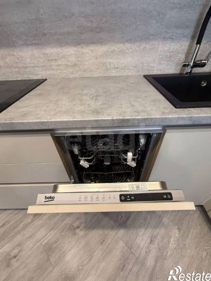 3-комн квартира ул Виноградная, 6619,  д. 6619