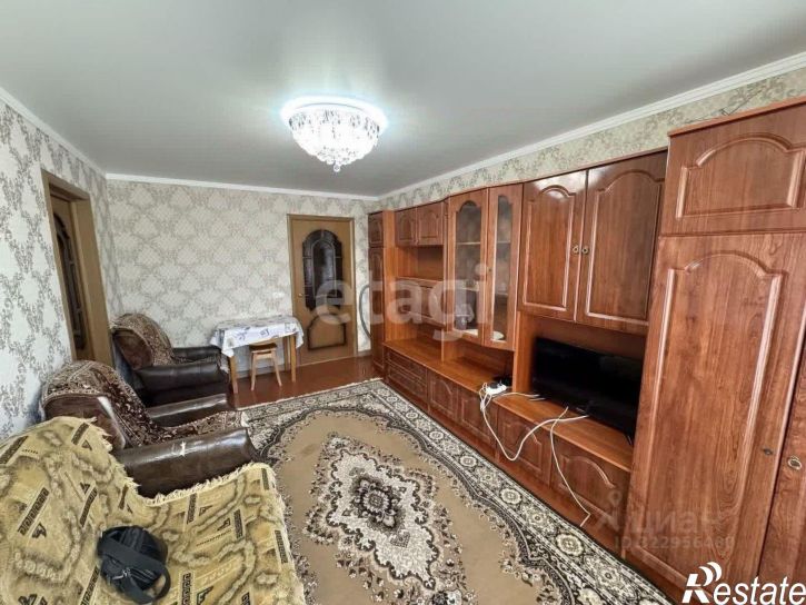 2-комн квартира Кечкеметская улица, 118,  д. 118