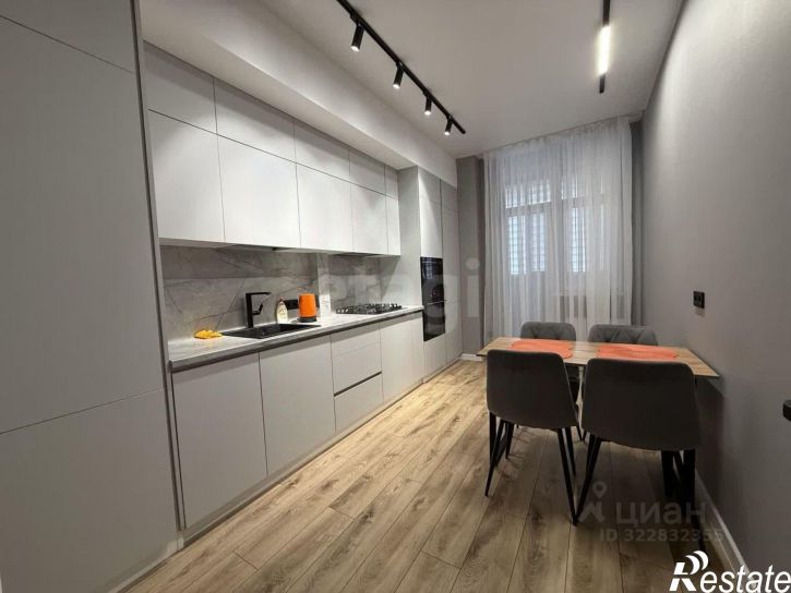 2-комн квартира Набережная улица, 46,  д. 46