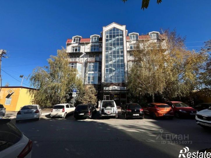 2-комн квартира улица Будённого, 33Б,  д. 33Б