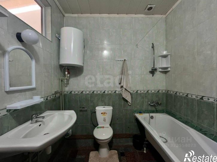 2-комн квартира улица Будённого, 33Б,  д. 33Б