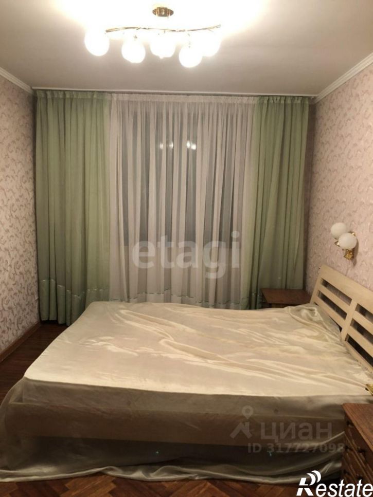 3-комн квартира улица Декабристов, 17,  д. 17