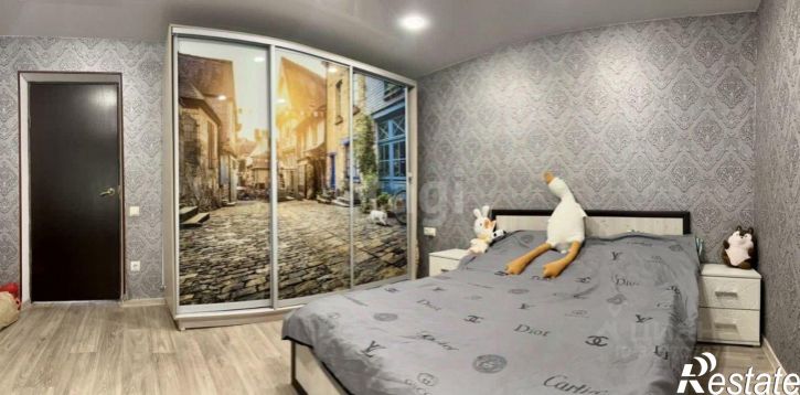 5-комн квартира улица Воровского, 19,  д. 19