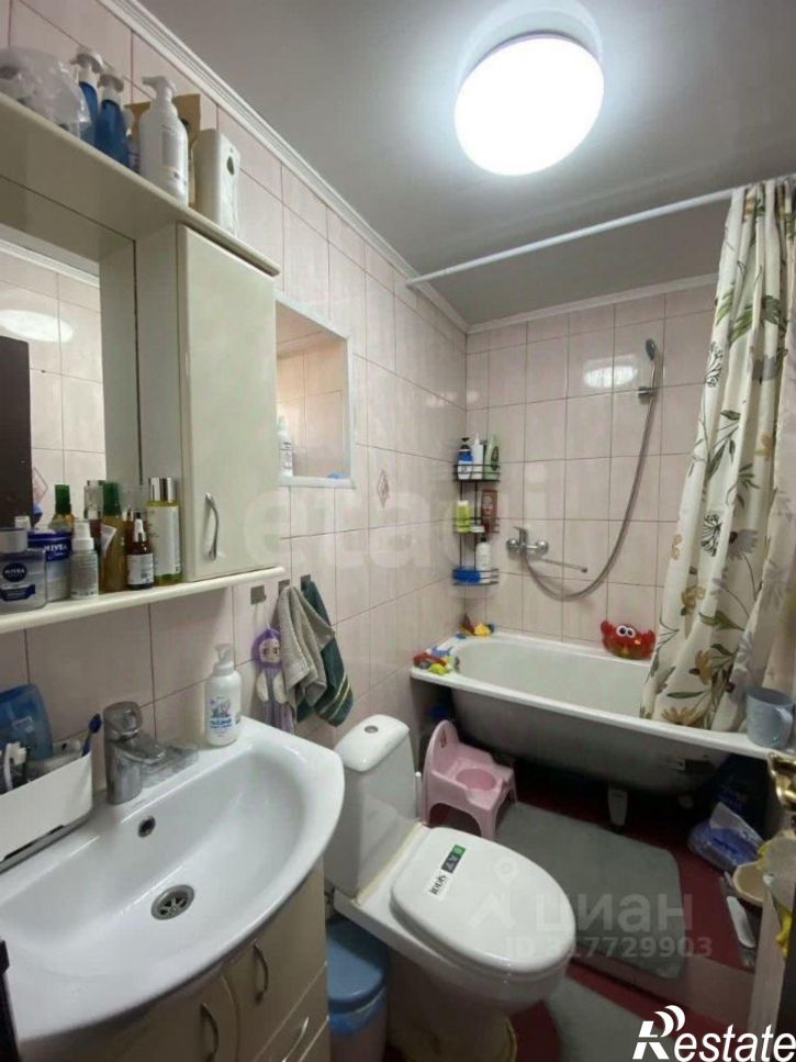 2-комн квартира ул Таврическая, 21,  д. 21