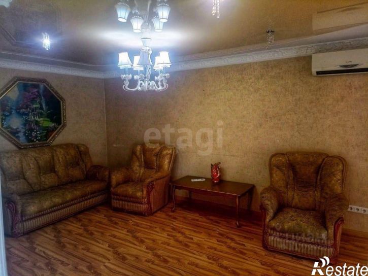 3-комн квартира ул Баррикадная, 65,  д. 65