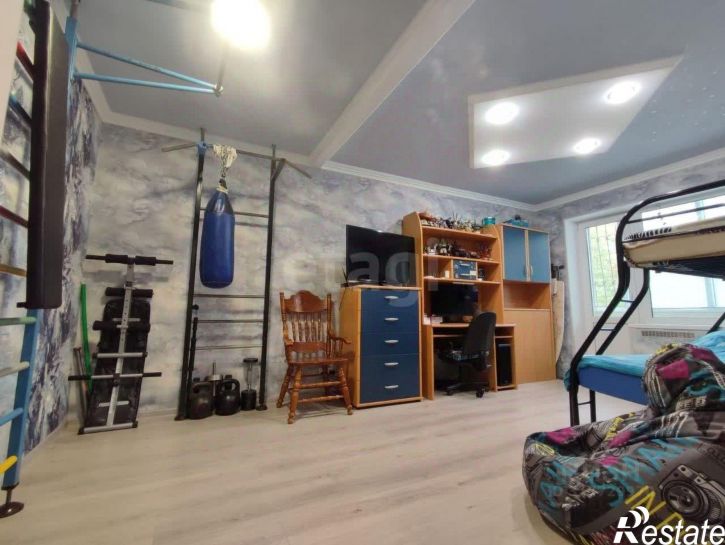 3-комн квартира ул Баррикадная, 65,  д. 65