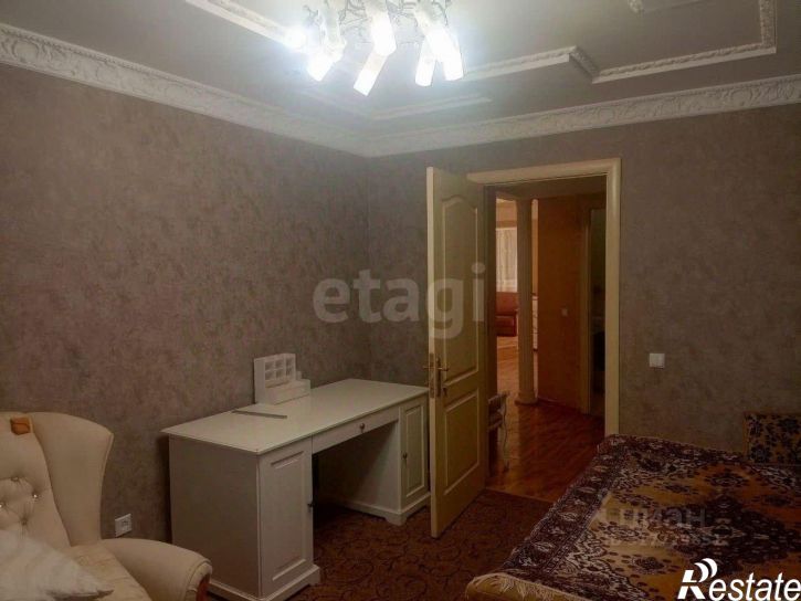 3-комн квартира ул Баррикадная, 65,  д. 65