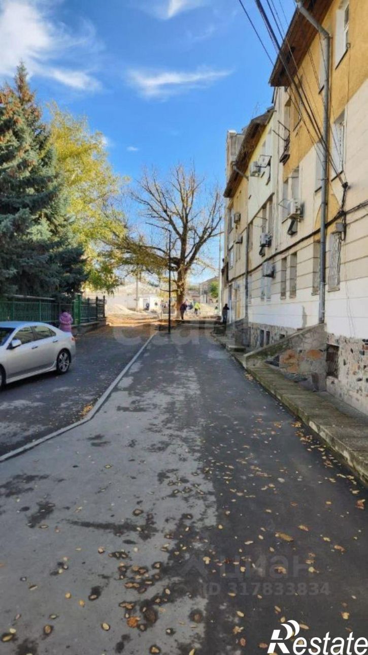 Офис улица Ладыгина, 46,  д. 46