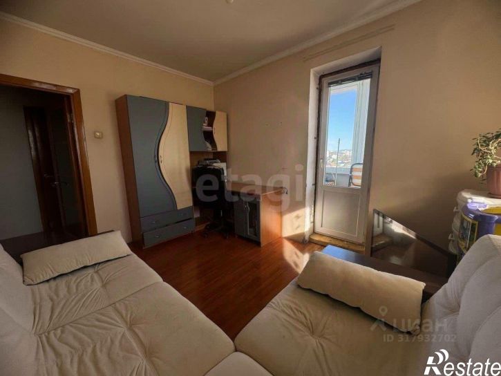 3-комн квартира проспект Победы, 334,  д. 334