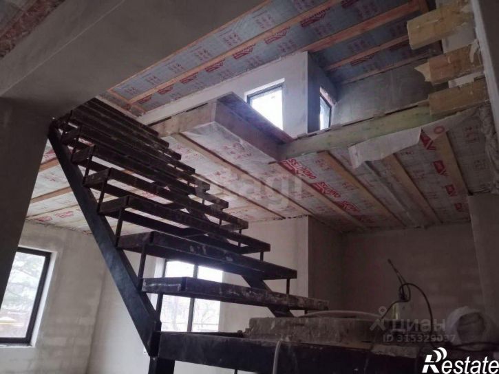 3-комн квартира ул Скалистая, 1/30,  д. 1/30