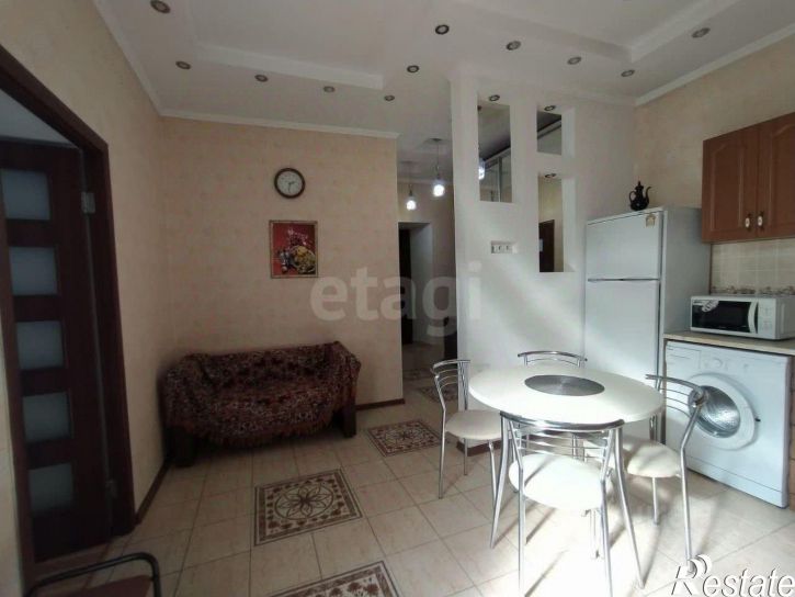 2-комн квартира Краснознамённая улица, 85,  д. 85