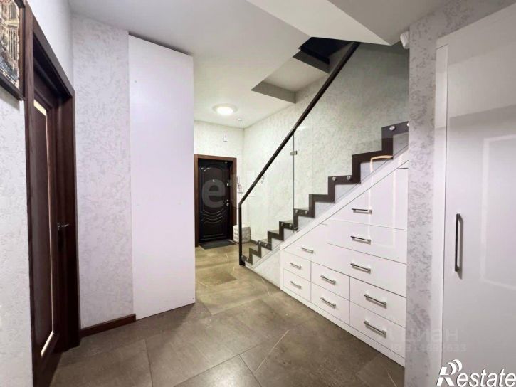 3-комн квартира ул Битакская, 64,  д. 64