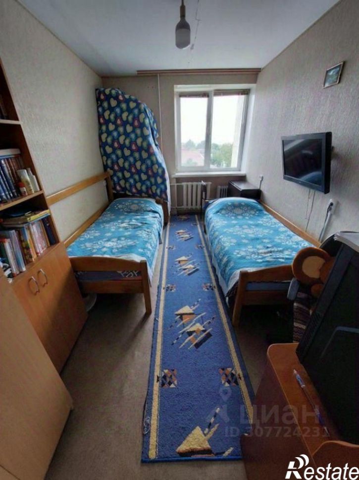 Комната улица Лизы Чайкиной, 3,  д. 3