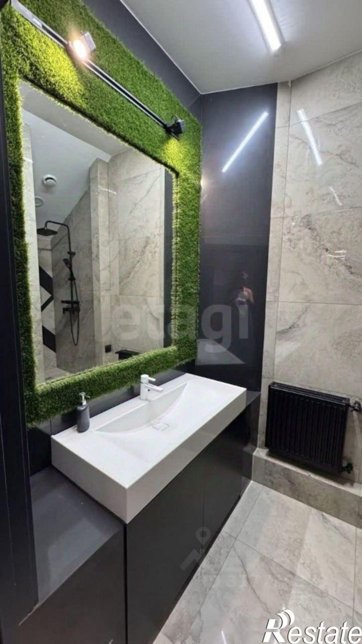 5-комн квартира Училищная улица, 30,  д. 30