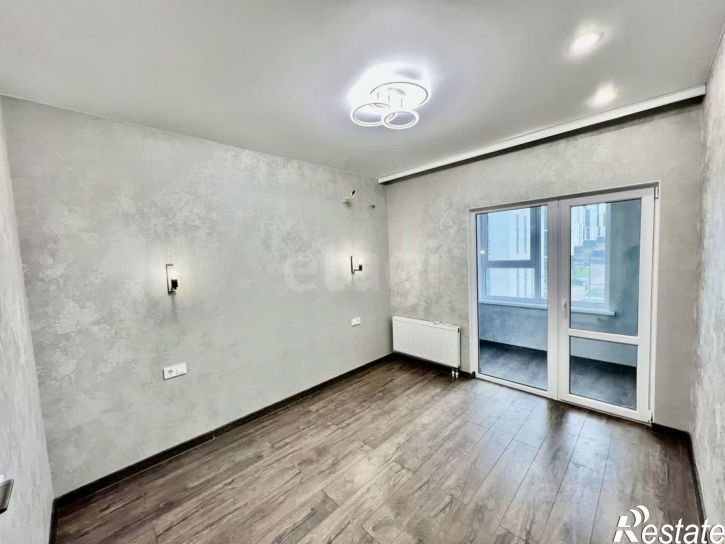 2-комн квартира пр-кт Александра Суворова, 97,  д. 97