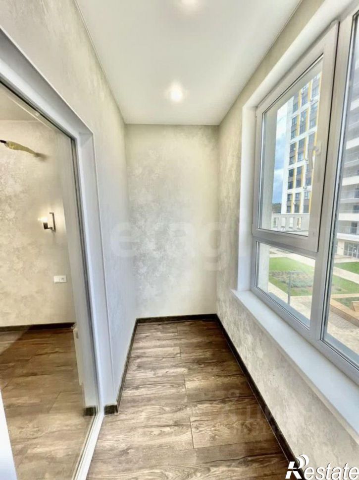 2-комн квартира пр-кт Александра Суворова, 97,  д. 97