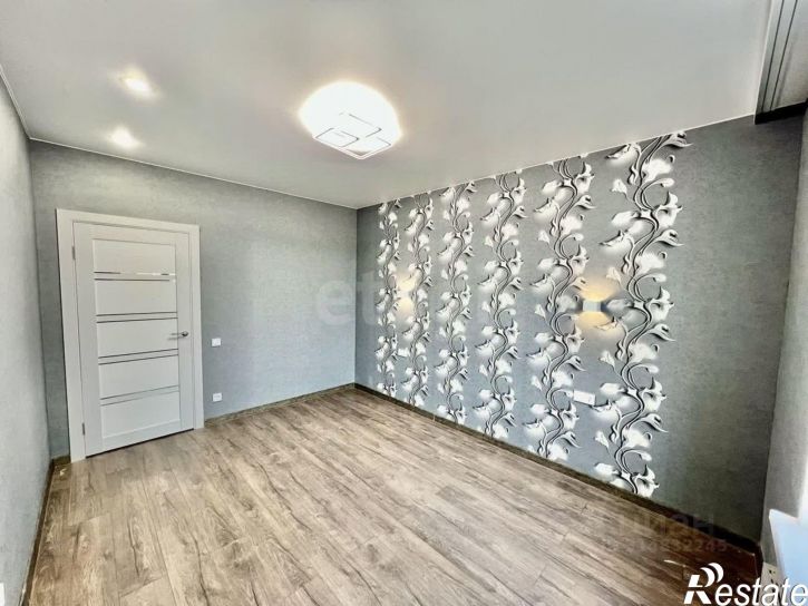 2-комн квартира пр-кт Александра Суворова, 97,  д. 97