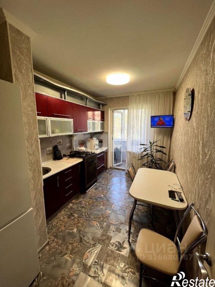 3-комн квартира улица Маршала Жукова, 35,  д. 35