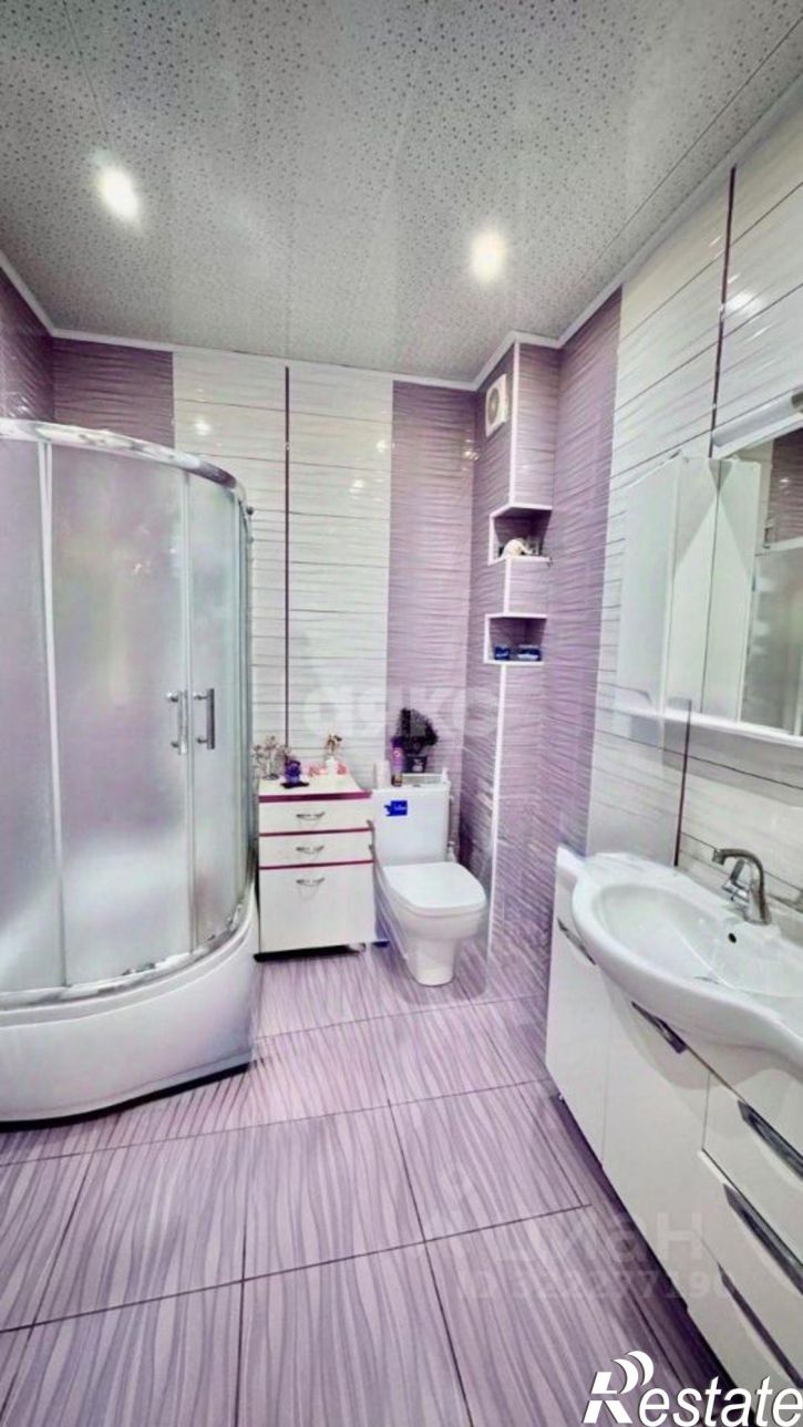 2-комн квартира улица Нестерова, 56,  д. 56