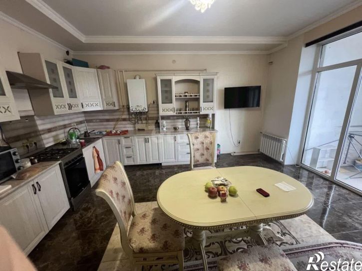 2-комн квартира улица Поповкина, 35,  д. 35