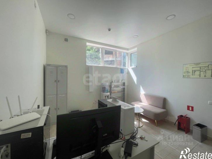 Помещение свободного назначения ул И.Гаспринского, 9,  д. 9