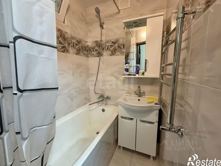 2-комн квартира улица Дмитрия Ульянова, 38,  д. 38