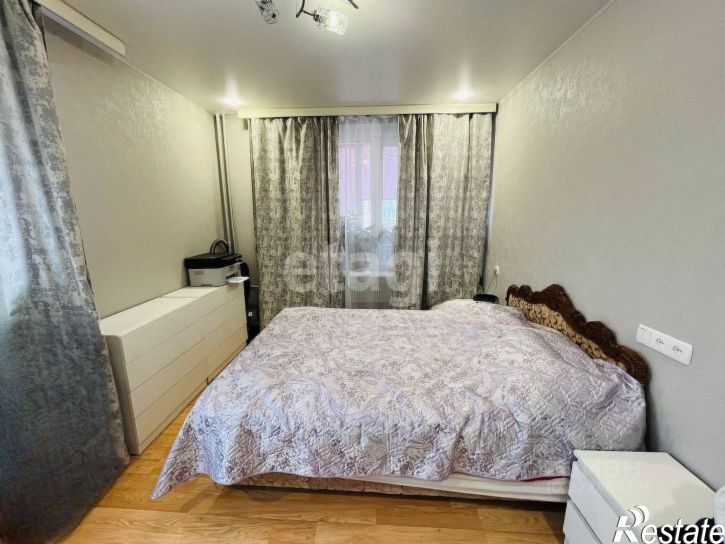 3-комн квартира пр-кт Победы, 336,  д. 336