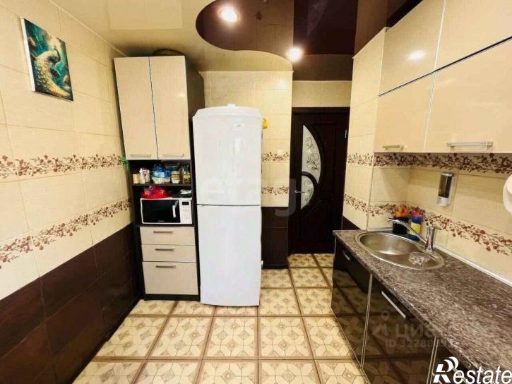 3-комн квартира пр-кт Победы, 336,  д. 336