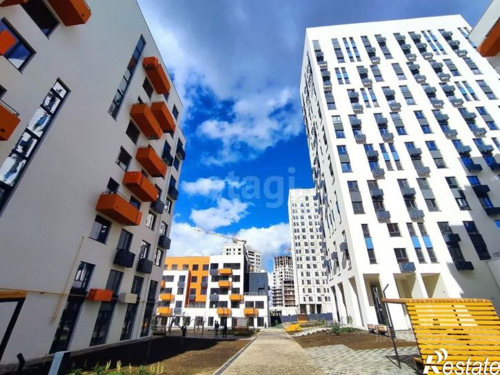 2-комн квартира проспект Александра Суворова, 101,  д. 101