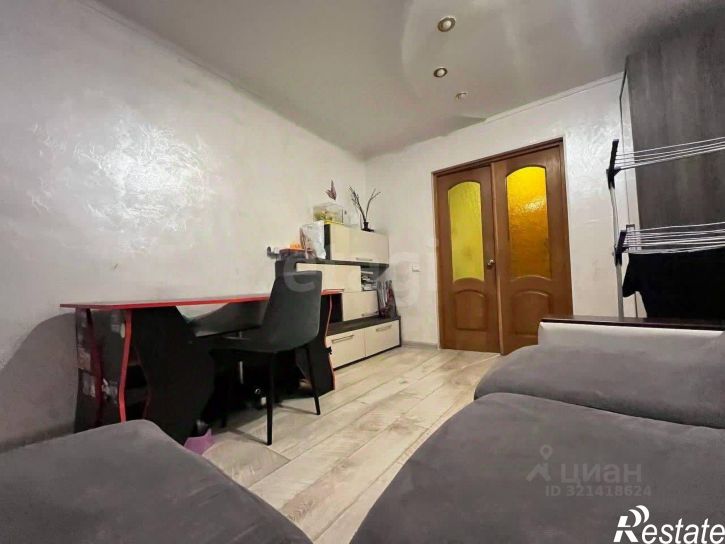 3-комн квартира ул Баррикадная, 65,  д. 65