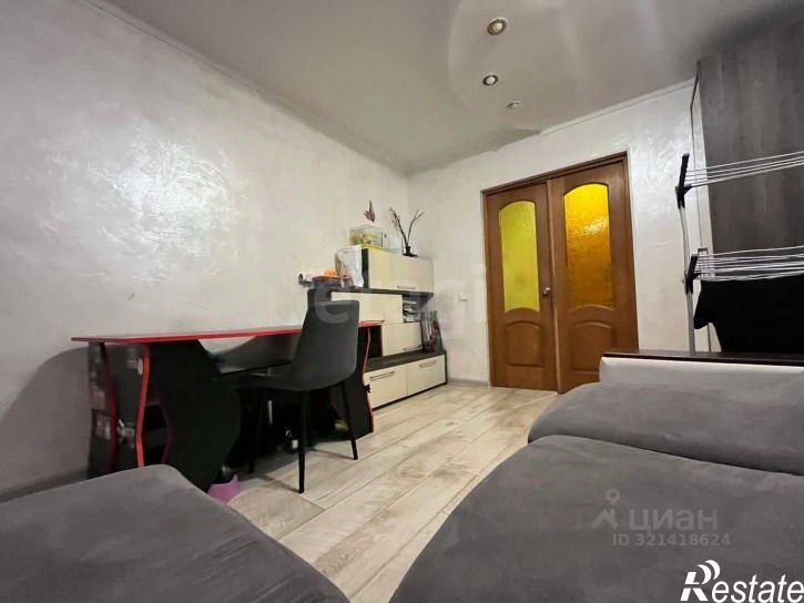 3-комн квартира ул Баррикадная, 65,  д. 65