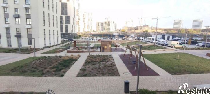 2-комн квартира пр-кт Александра Суворова, 97,  д. 97