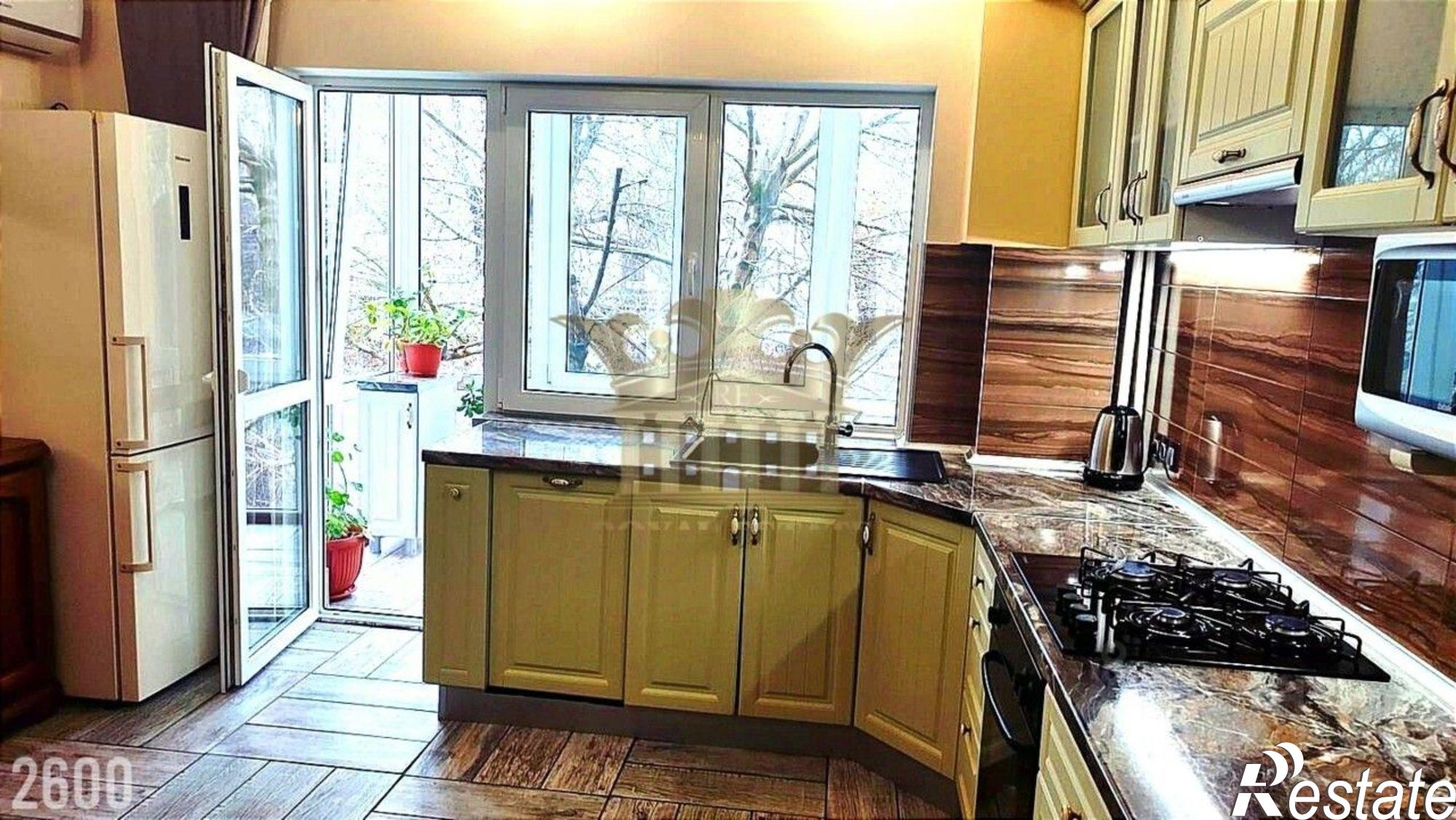 Сдать квартиру за 50 000 рублей на улица Толстого, 9