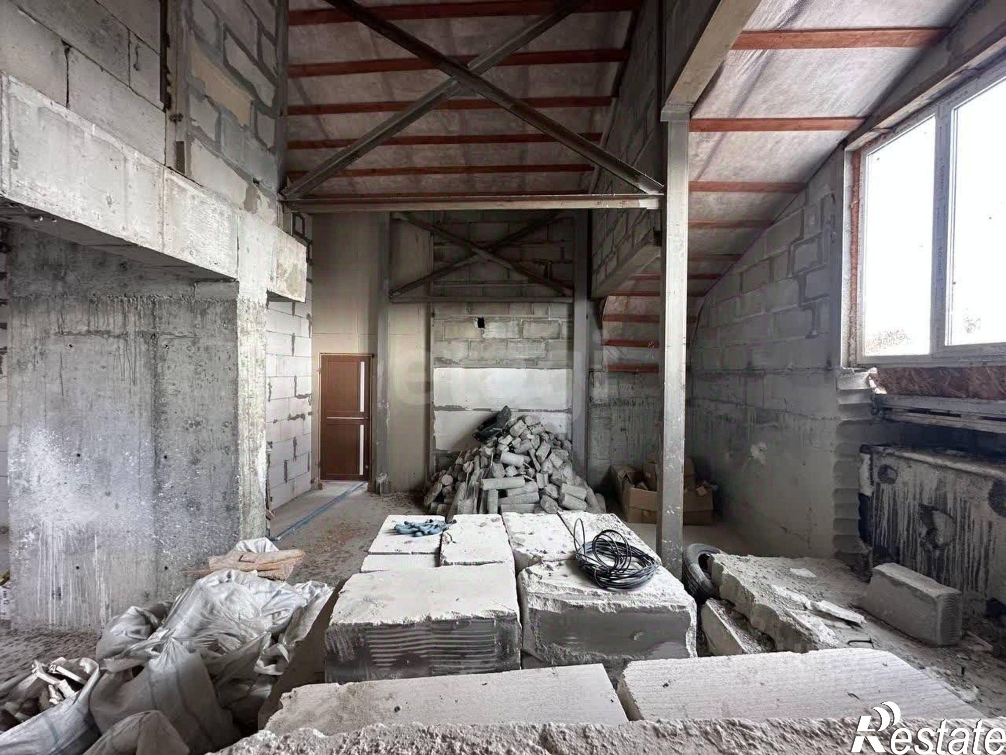 Купить квартиру за 9 200 000 рублей на проспект Кирова, 34