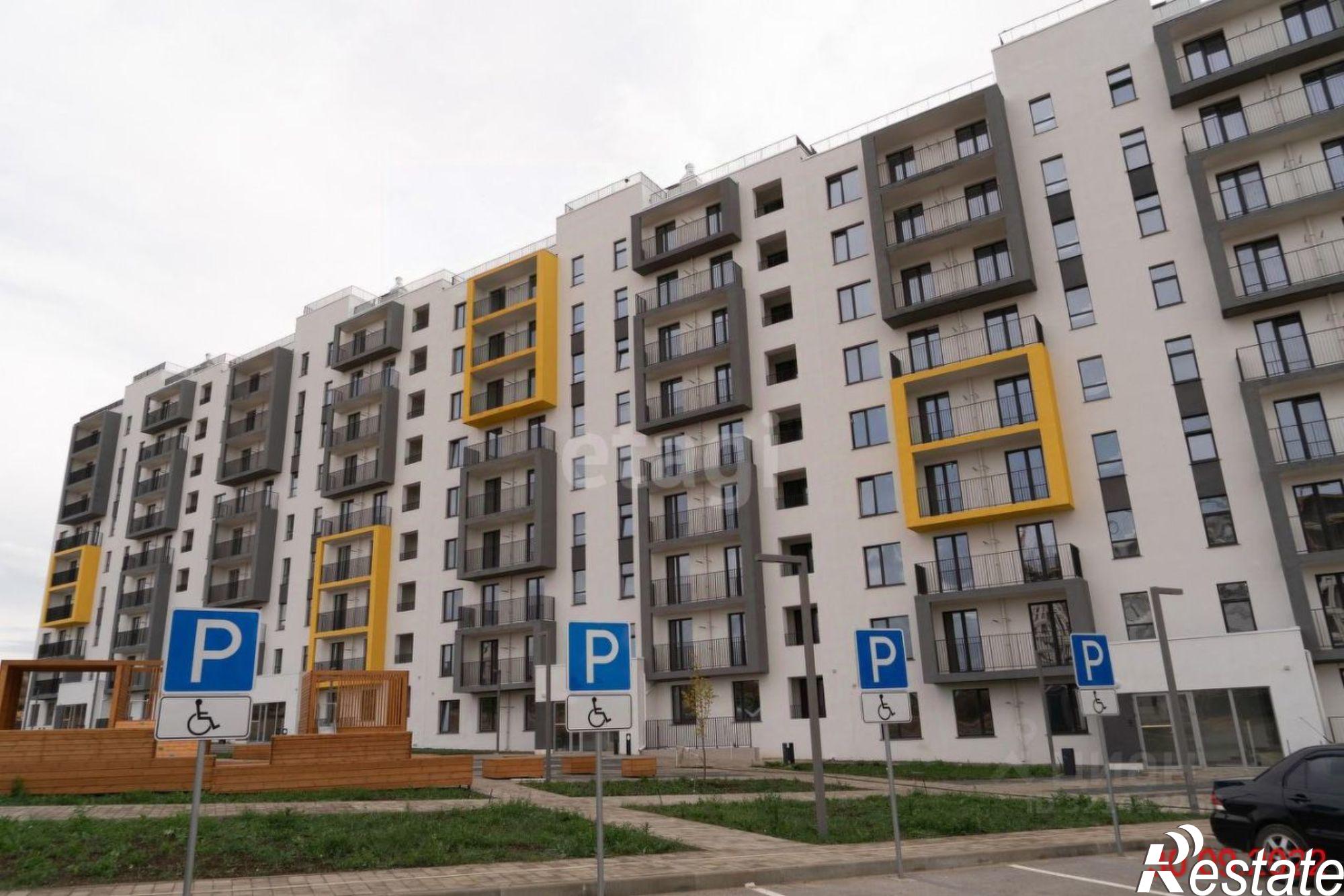 Купить квартиру за 5 800 000 рублей на пр-кт Александра Суворова, 97