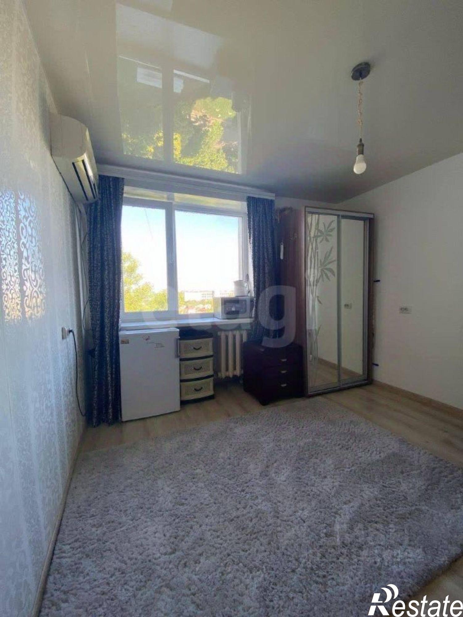 Купить комнату за 2 000 000 рублей на Севастопольская улица, 82А