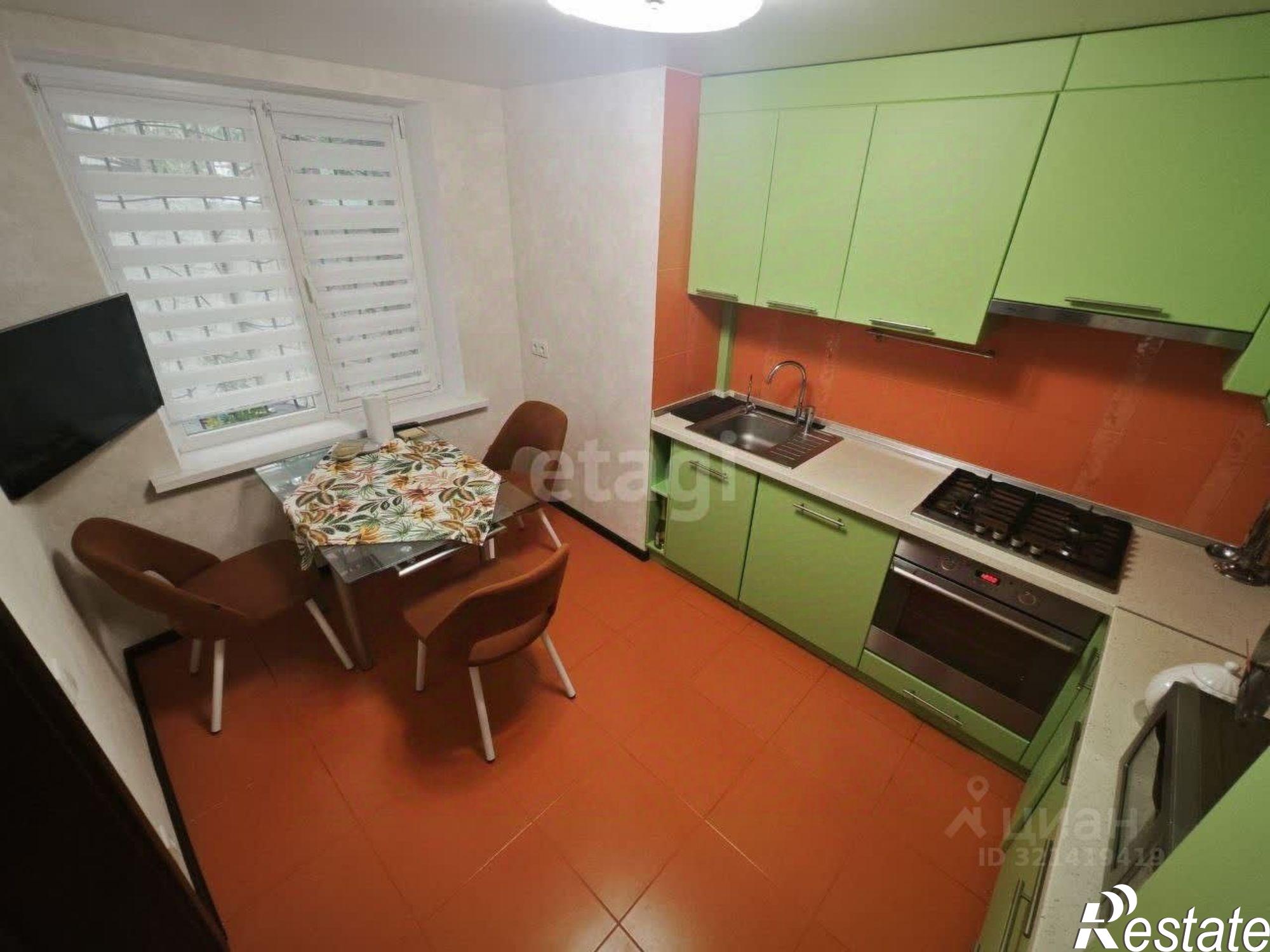 Купить квартиру за 9 800 000 рублей на улица Крылова, 128/28