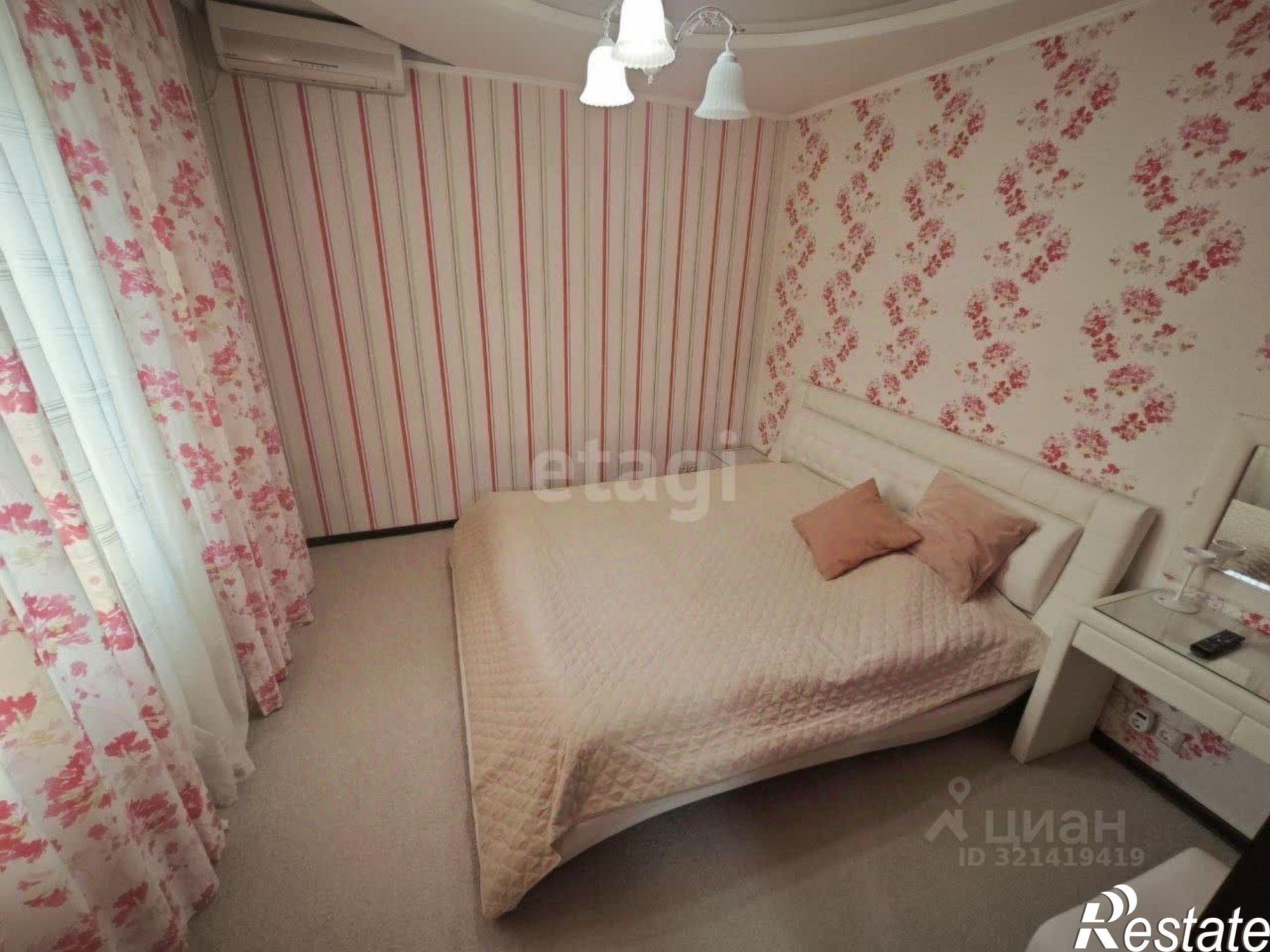 Купить квартиру за 9 800 000 рублей на улица Крылова, 128/28