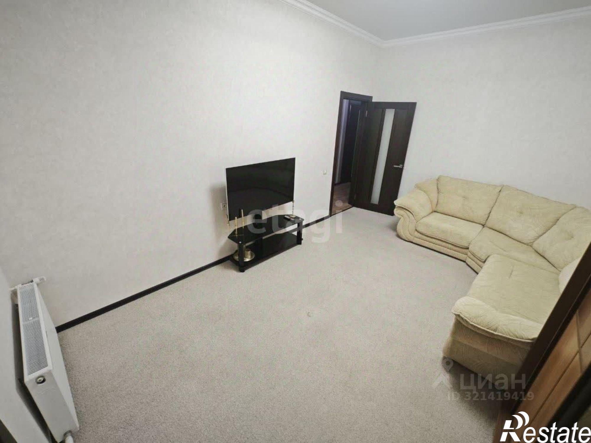 Купить квартиру за 9 800 000 рублей на улица Крылова, 128/28