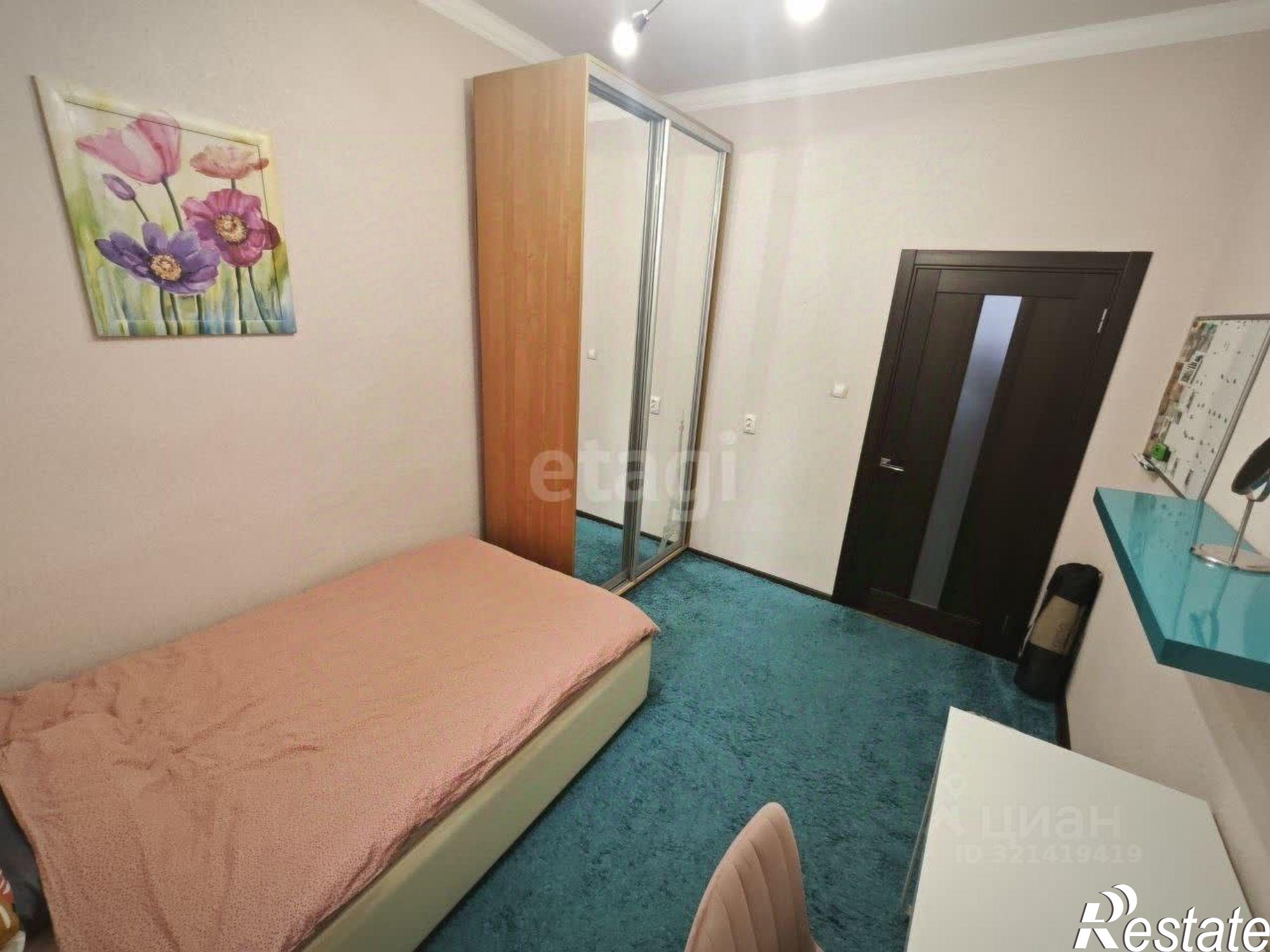 Купить квартиру за 9 800 000 рублей на улица Крылова, 128/28