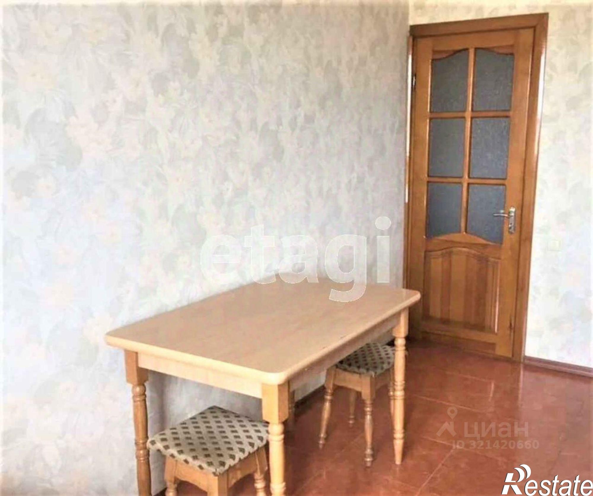 Купить квартиру за 10 000 000 рублей на Баррикадная улица, 62