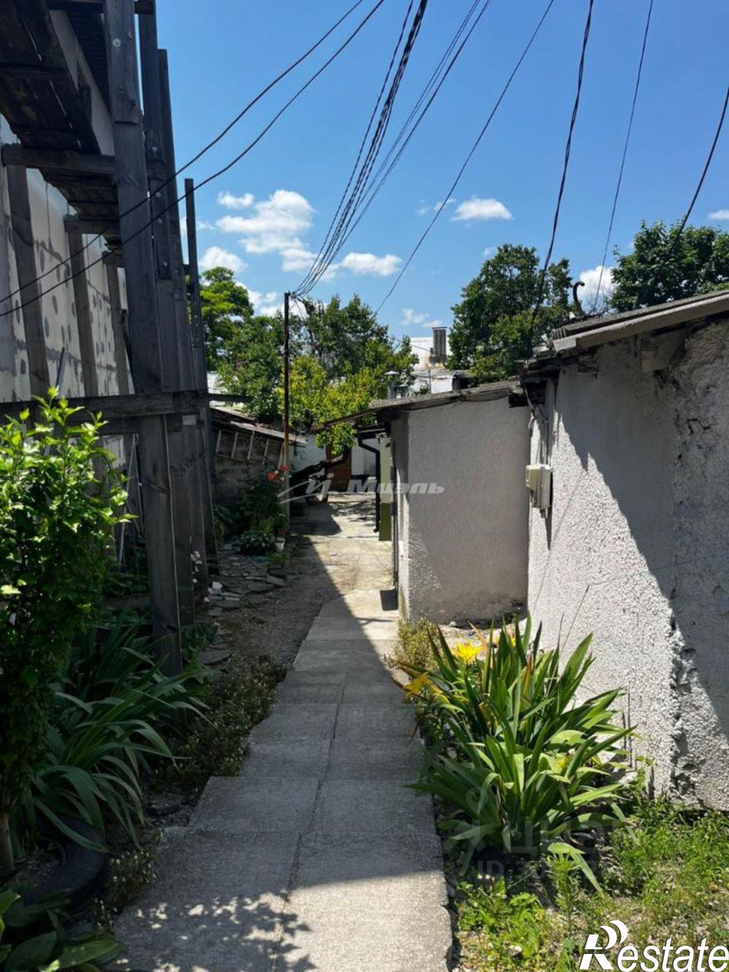 Купить квартиру за 4 150 000 рублей на ул Пограничников, 44