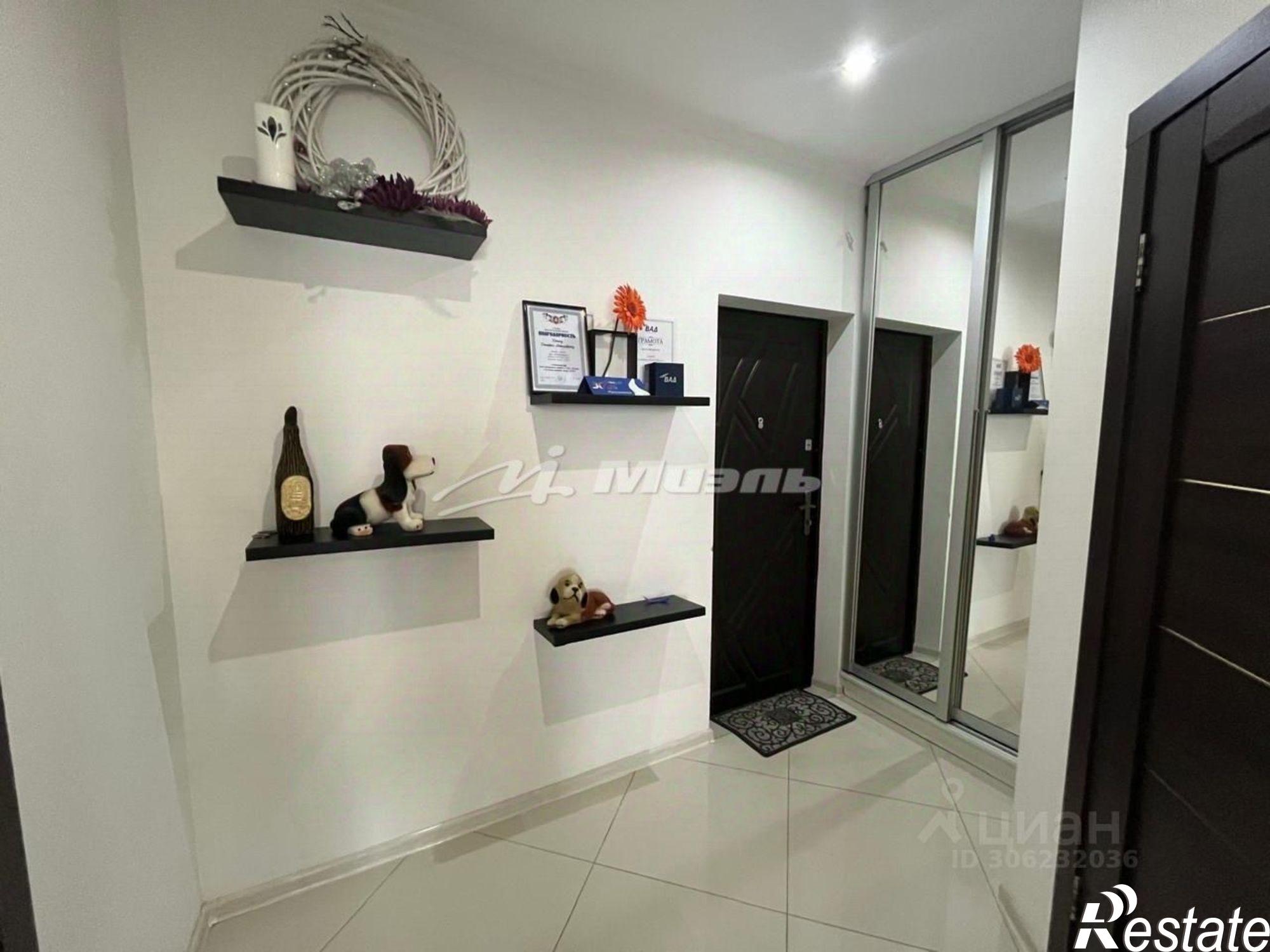 Купить квартиру за 9 300 000 рублей на Камская улица, 29А