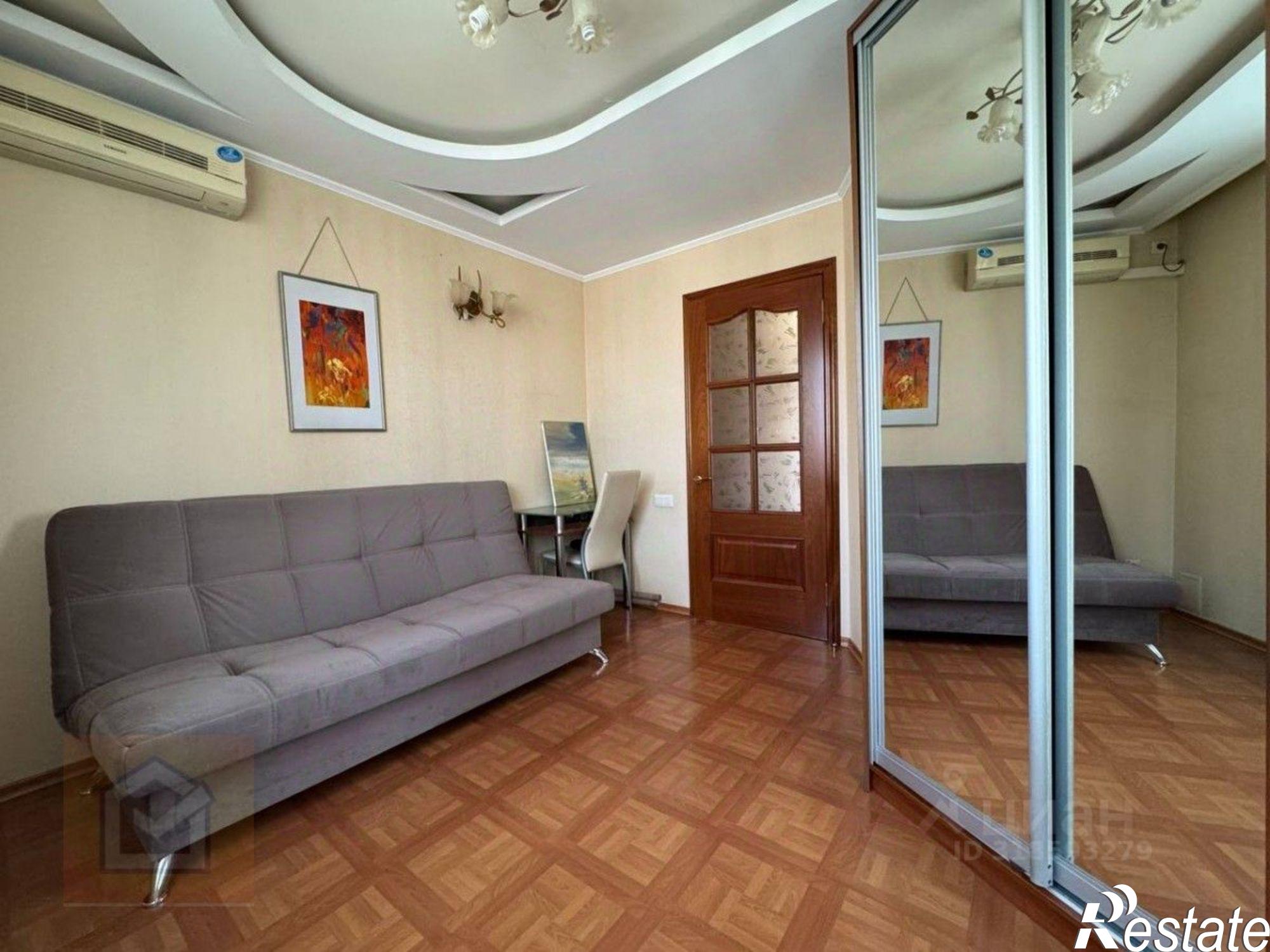 Купить квартиру за 15 300 000 рублей на проспект Кирова, 66