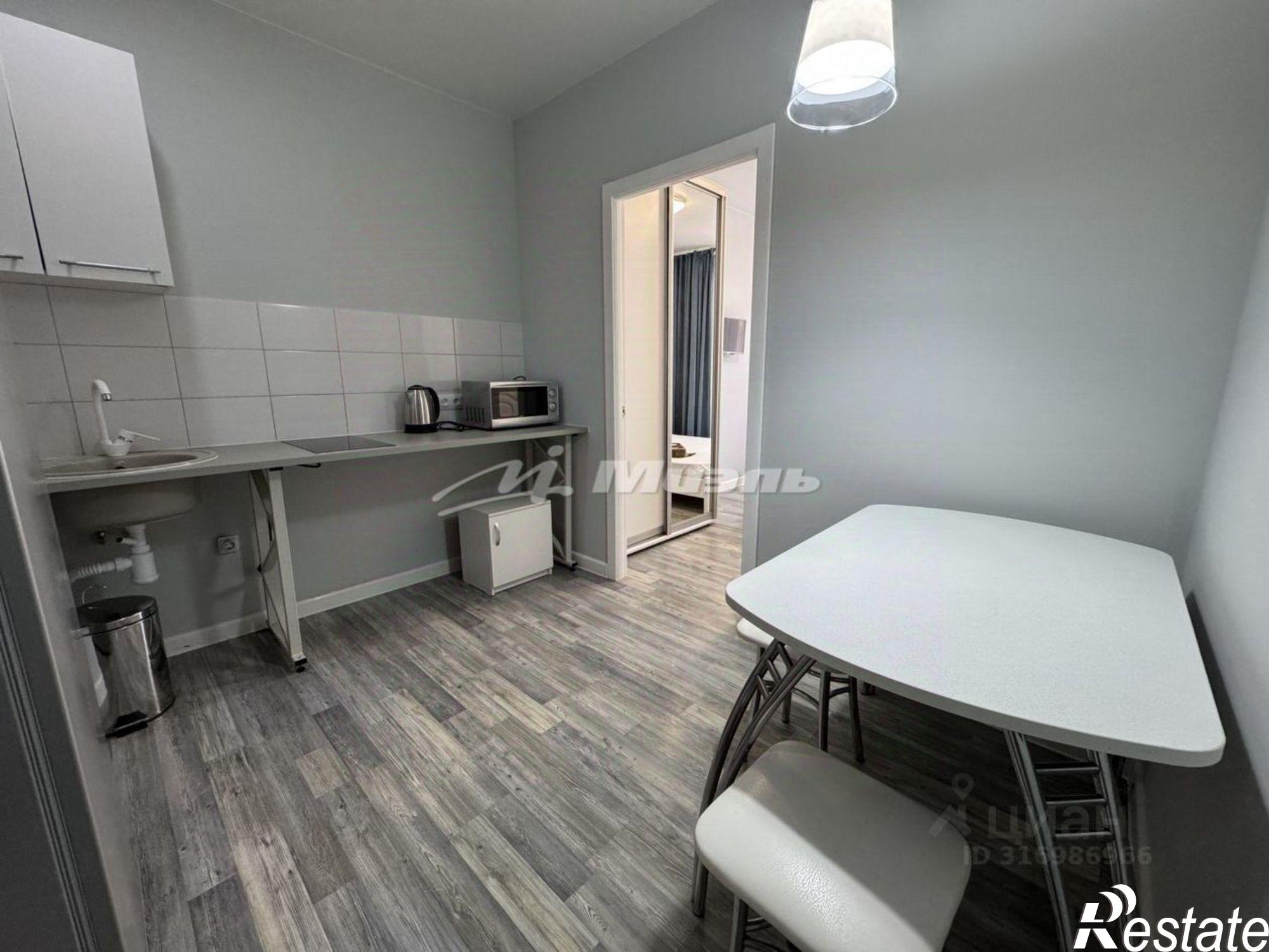 Купить квартиру за 5 300 000 рублей на улица Беспалова, 110Ж