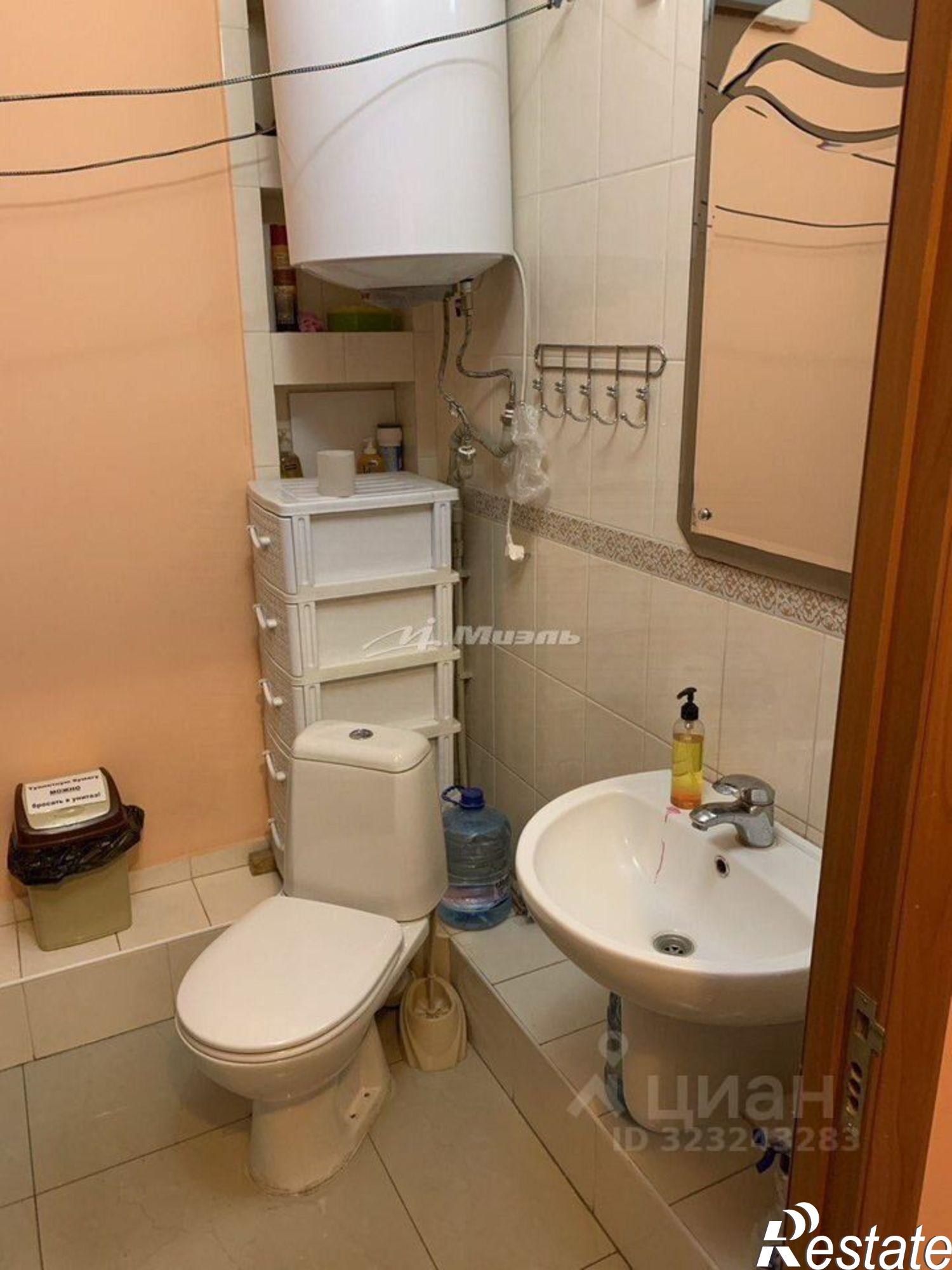 Купить помещение свободного назначения за 9 800 040 рублей на Училищная улица, 22